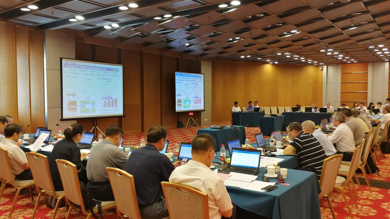 小型数控机械制造设备：型号参数解析与选型逻辑